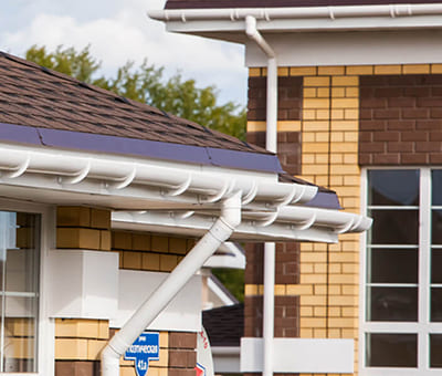 Универсальность водостока Технониколь