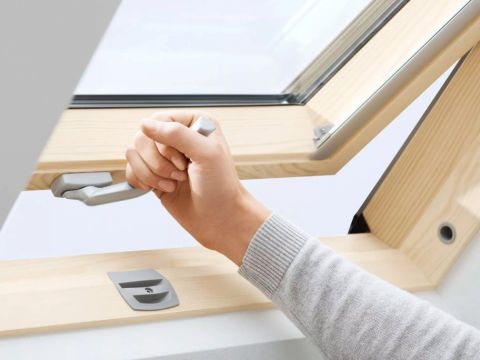 Мансардные окна и оклады Velux в Орше